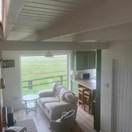 Claureen Holiday park